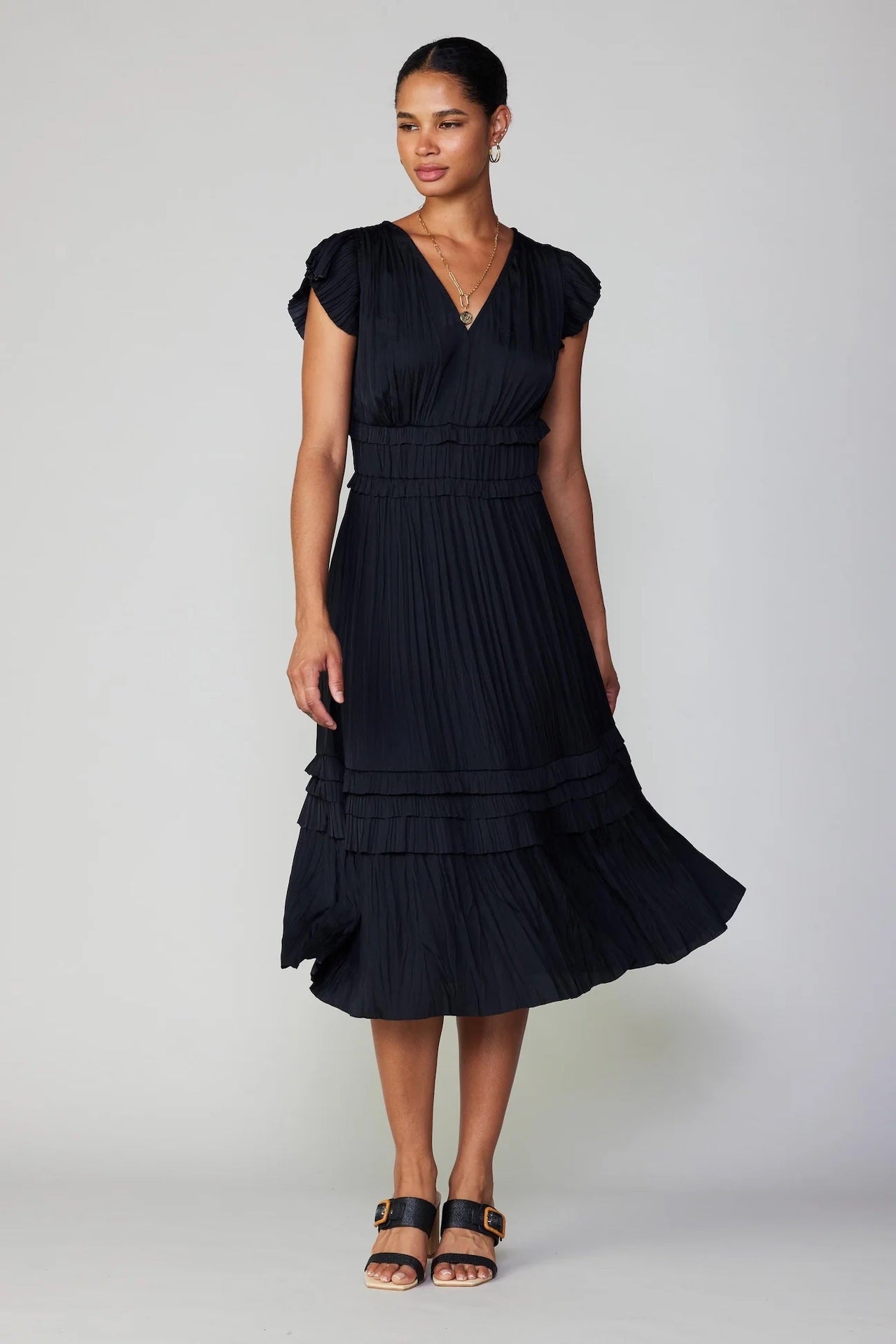 Sereia Pleated Midi Dress