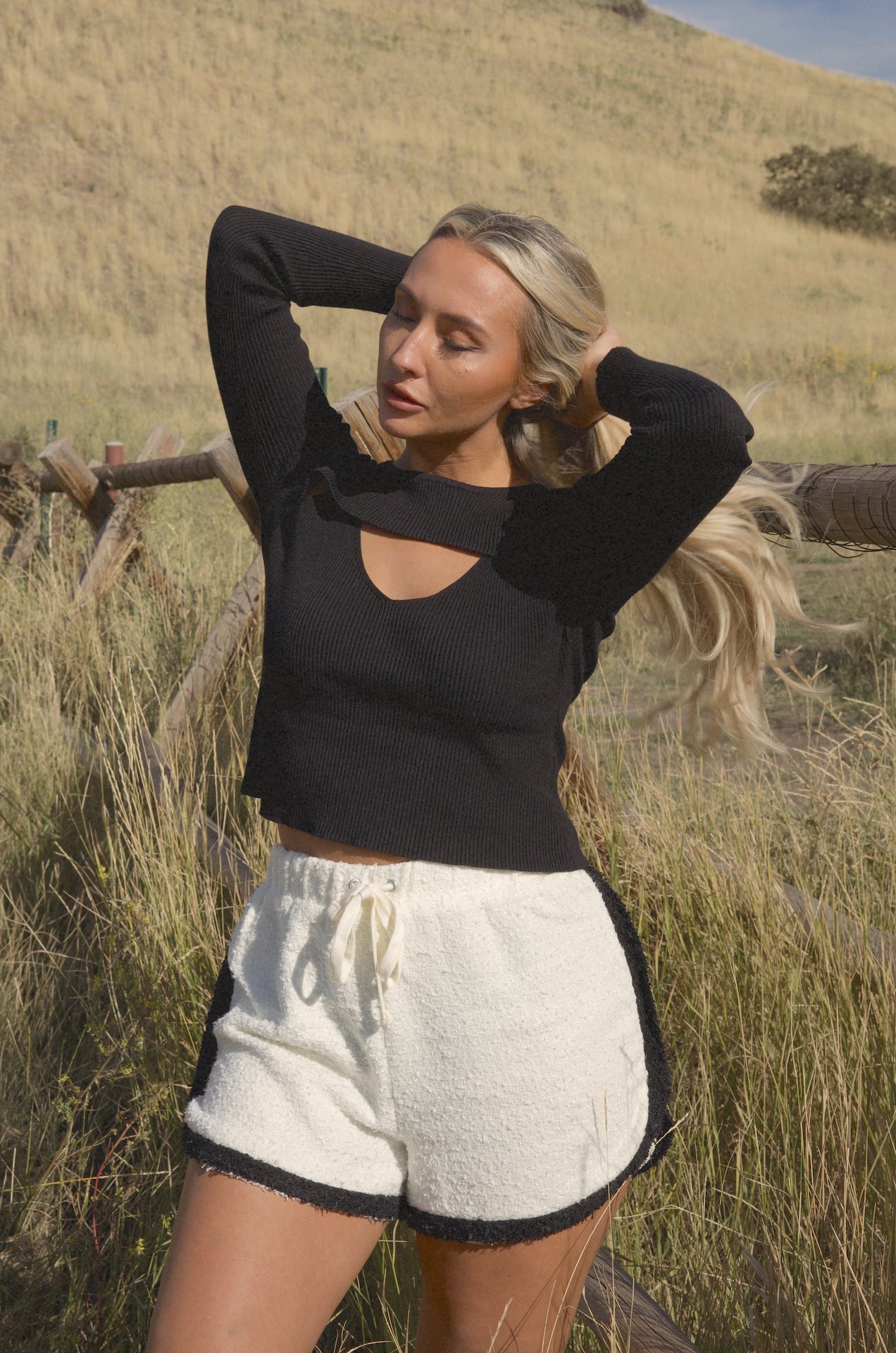 Cut Out Sweater In Black