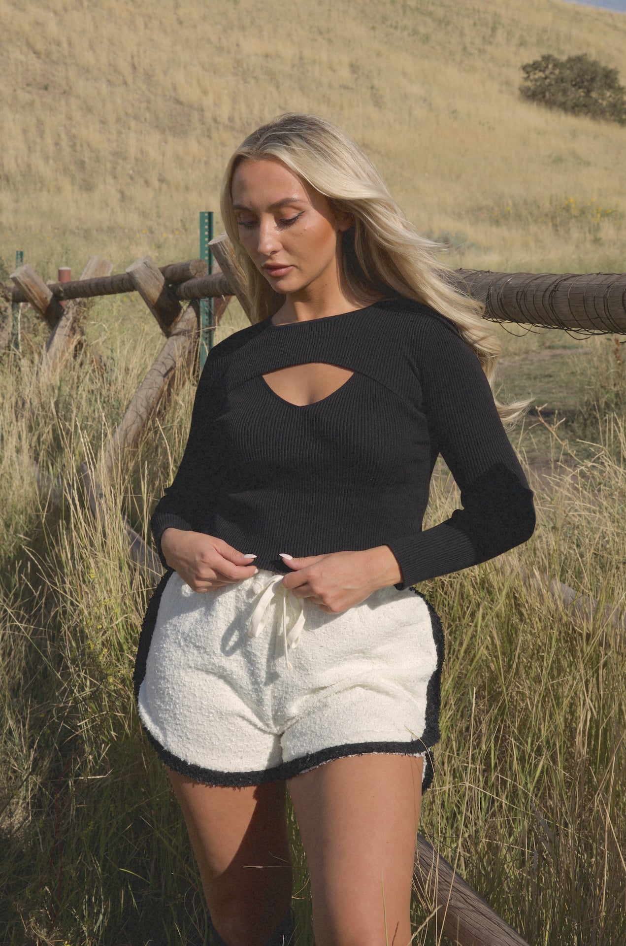 Cut Out Sweater In Black