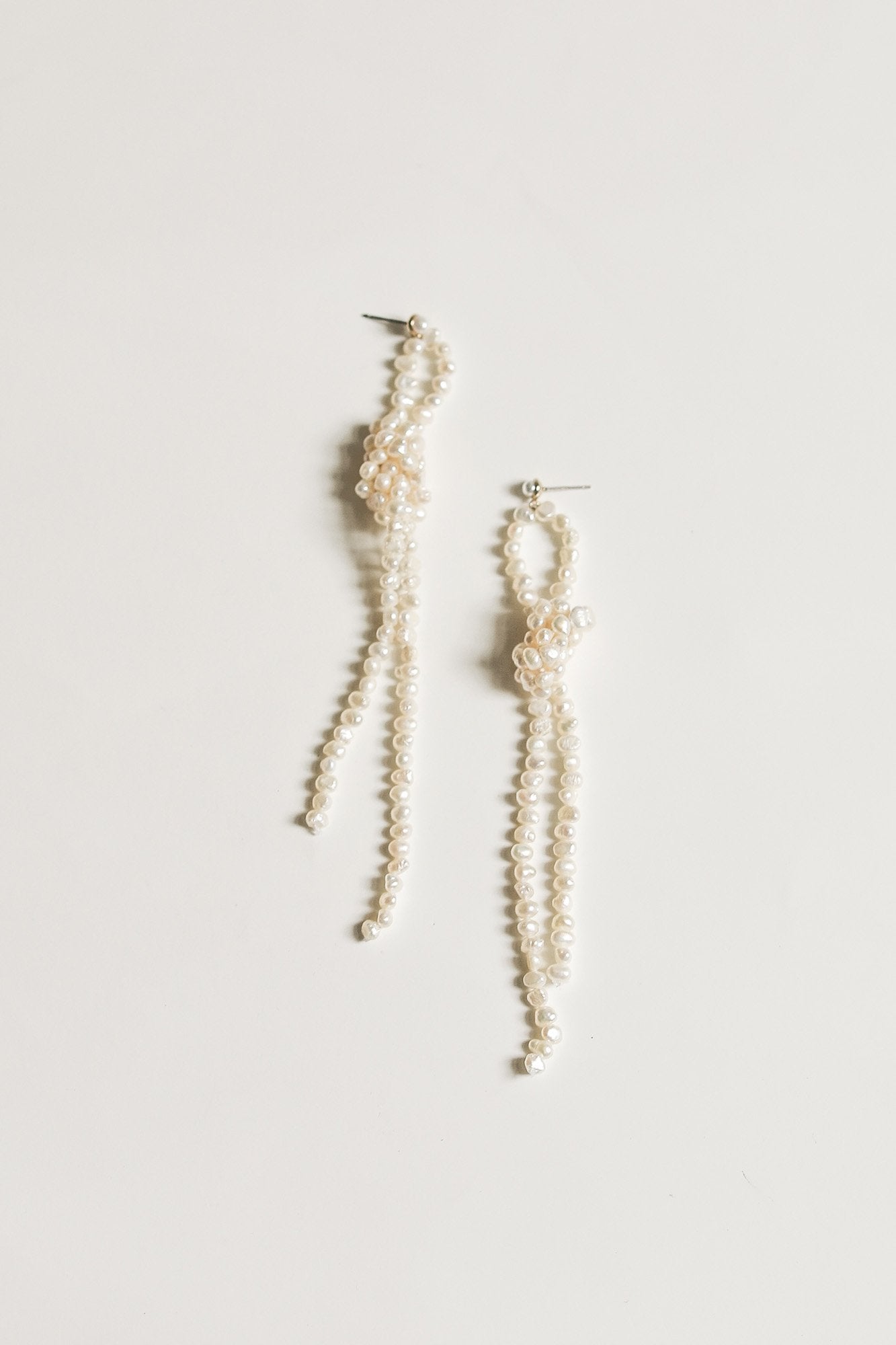 KNOTTED FRESHWATER PEARL STRANDS