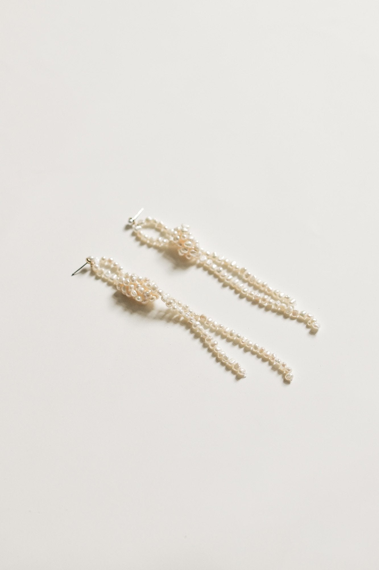 KNOTTED FRESHWATER PEARL STRANDS