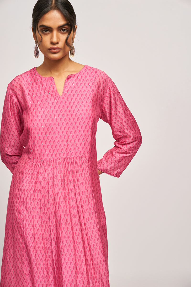 Confetti Pink Paisley Printed Kurta With Bemberg Lawn Dupatta