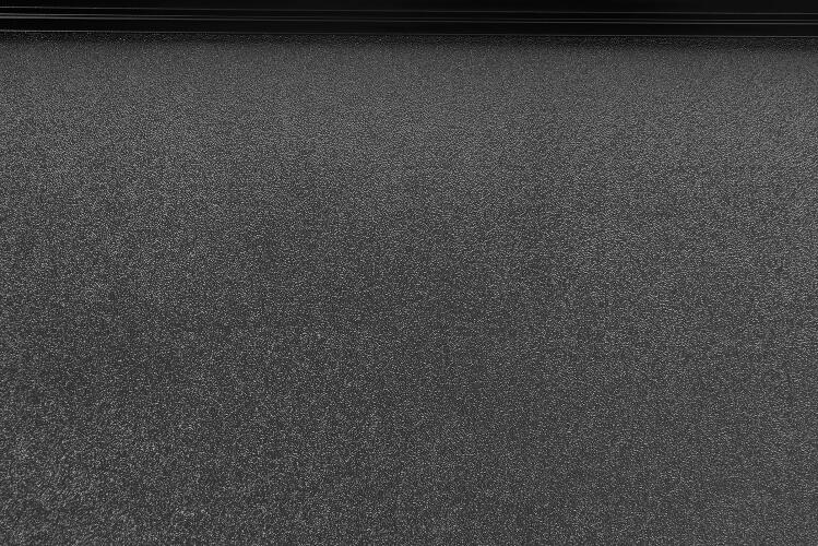 Lund 2016+ Toyota Tacoma (5ft. Bed) Hard Fold Tonneau Cover - Black (lnd969186)