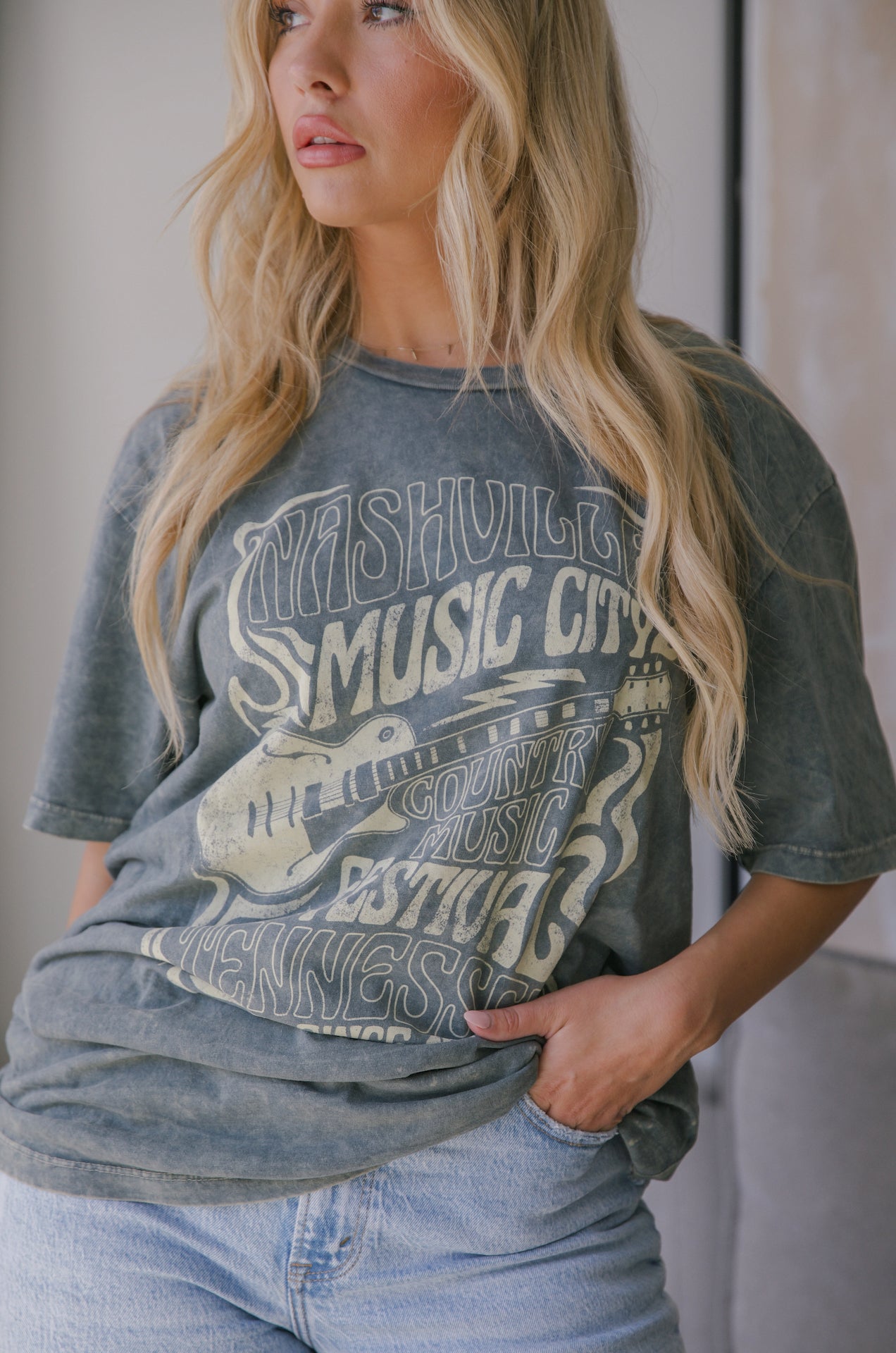 Nashville Graphic Tee