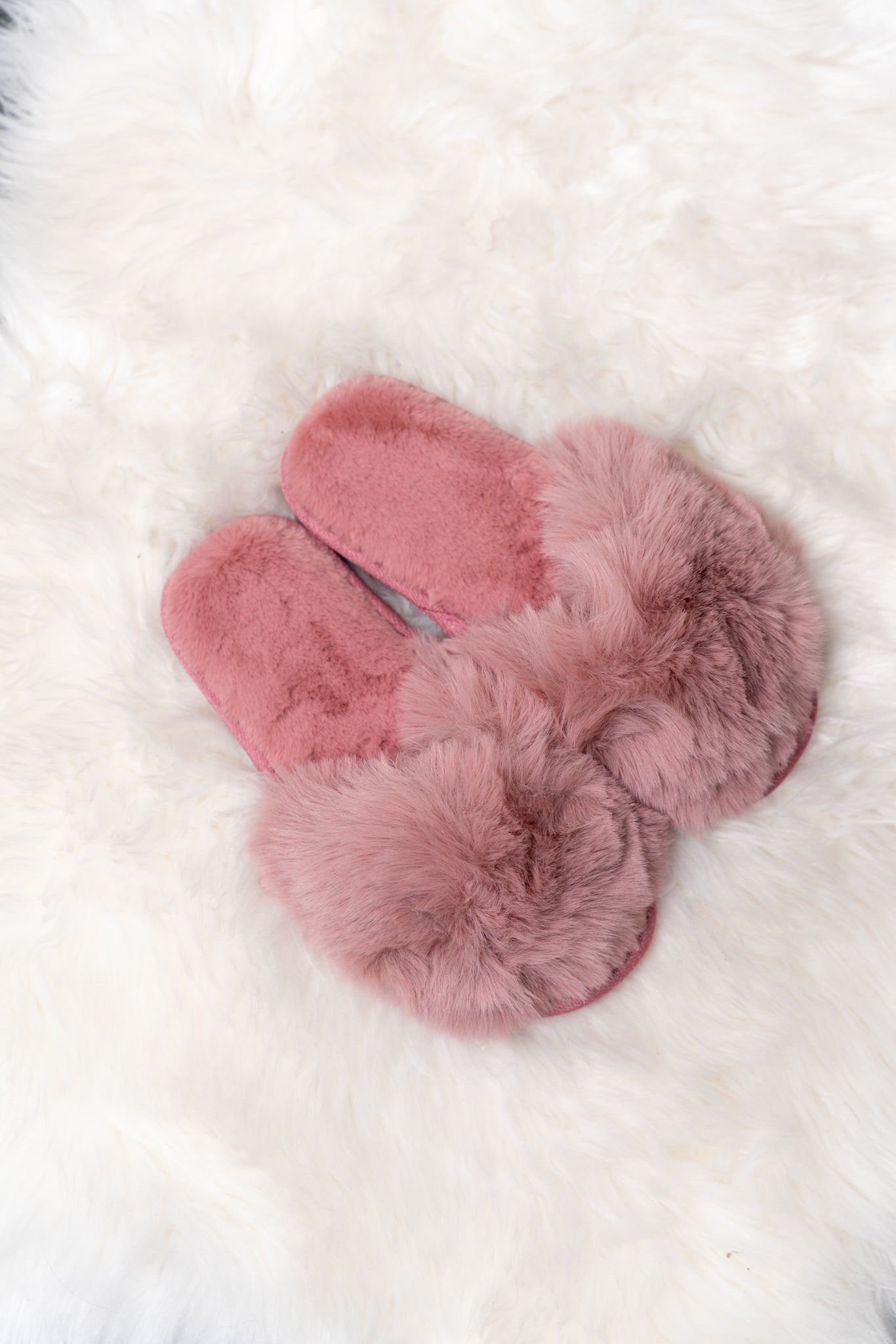 Papuci Shia Roz plamâniu