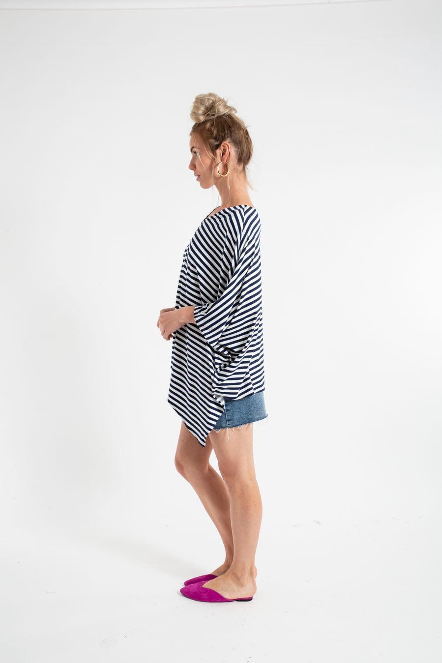 PONCHO DOUBLE EDGE VNECK TOP stripes