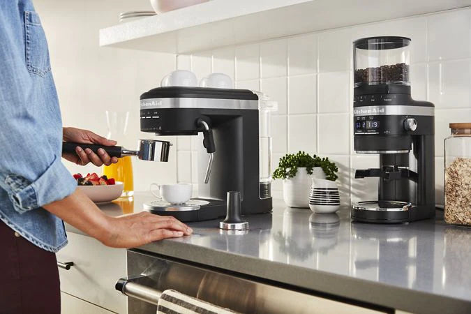 KitchenAid KES6404BM - Semi-Automatic Espresso Machine and Automatic Milk Frother Attachment - Matte Black